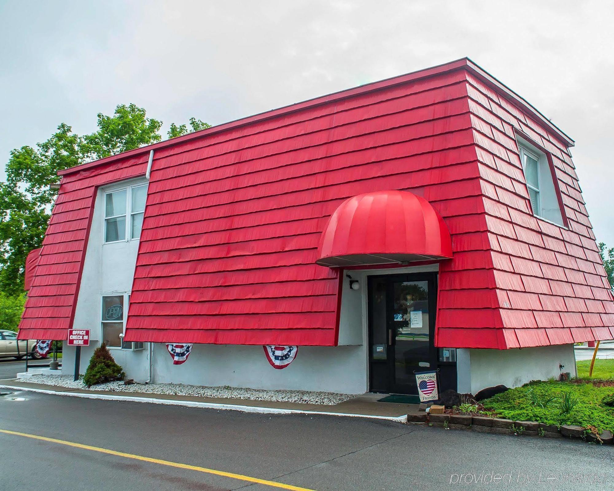 Hotel Adirondack Efficiencies Watertown Exterior foto